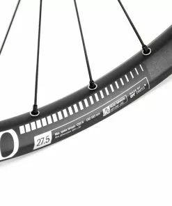 ROUE ARRIERE DT SWISS FR 560-350 12 X150 27.5" HG 7 ROUE ARRIERE DT SWISS FR 560-350 12 X150 27.5" HG -Pneus Soldes 2022 A21RWHDT560 27 2 2000