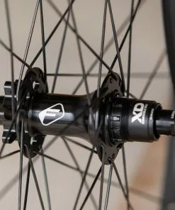 PAIRE DE ROUES ENDURO E13 LG1 DH / FORMULA 27.5 -Pneus Soldes 2022 A21WHALCEND27 02 2000