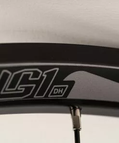 PAIRE DE ROUES ENDURO E13 LG1 DH / FORMULA 29" -Pneus Soldes 2022 A21WHALCEND29 3 2000