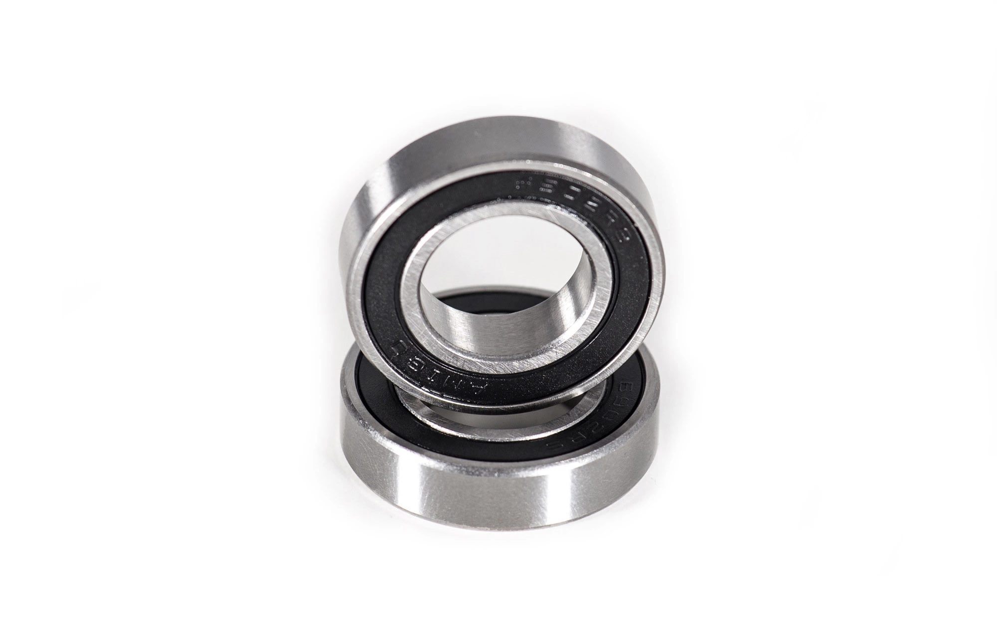 KIT ROULEMENTS POUR MOYEU D882SB 3 KIT ROULEMENTS POUR MOYEU D882SB