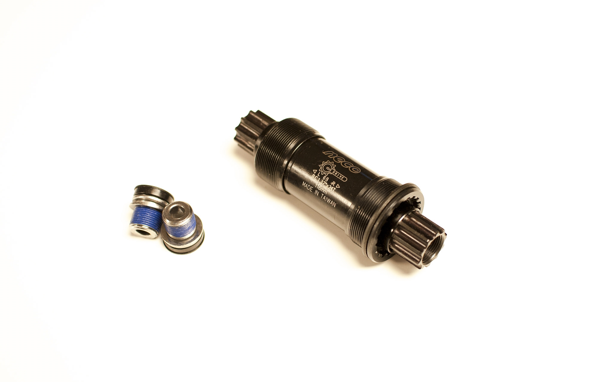 BOITIER DE PEDALIER ISIS 118MM 3 BOITIER DE PEDALIER ISIS 118MM